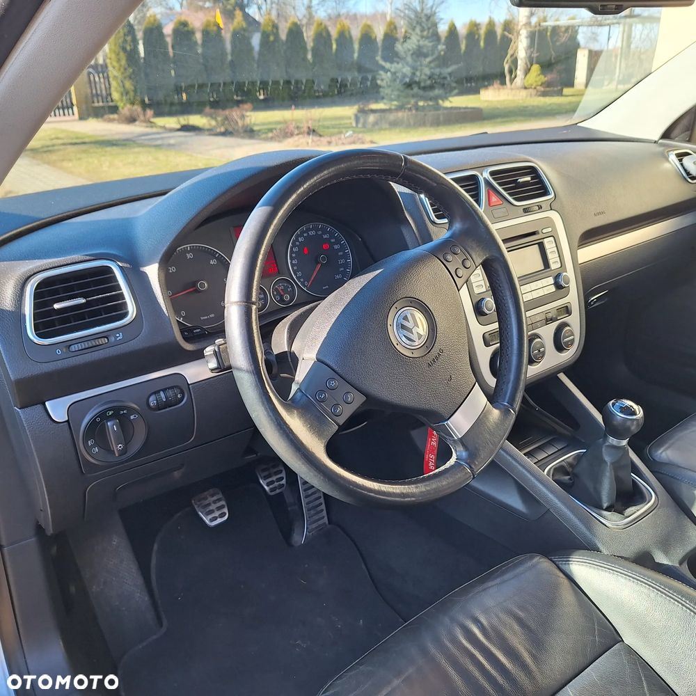 Volkswagen Eos 2.0 TDI DPF Exclusive - 14