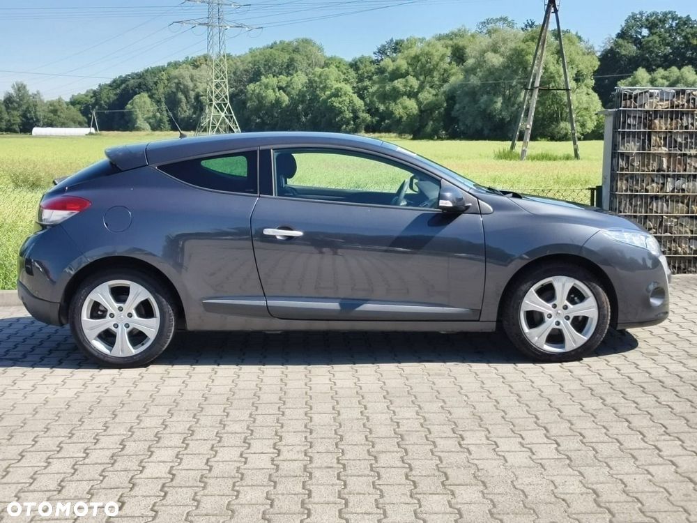 Renault Megane - 8