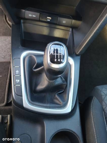 Kia Ceed - 17