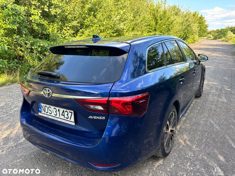 Toyota Avensis 1.8 Selection MS - 7