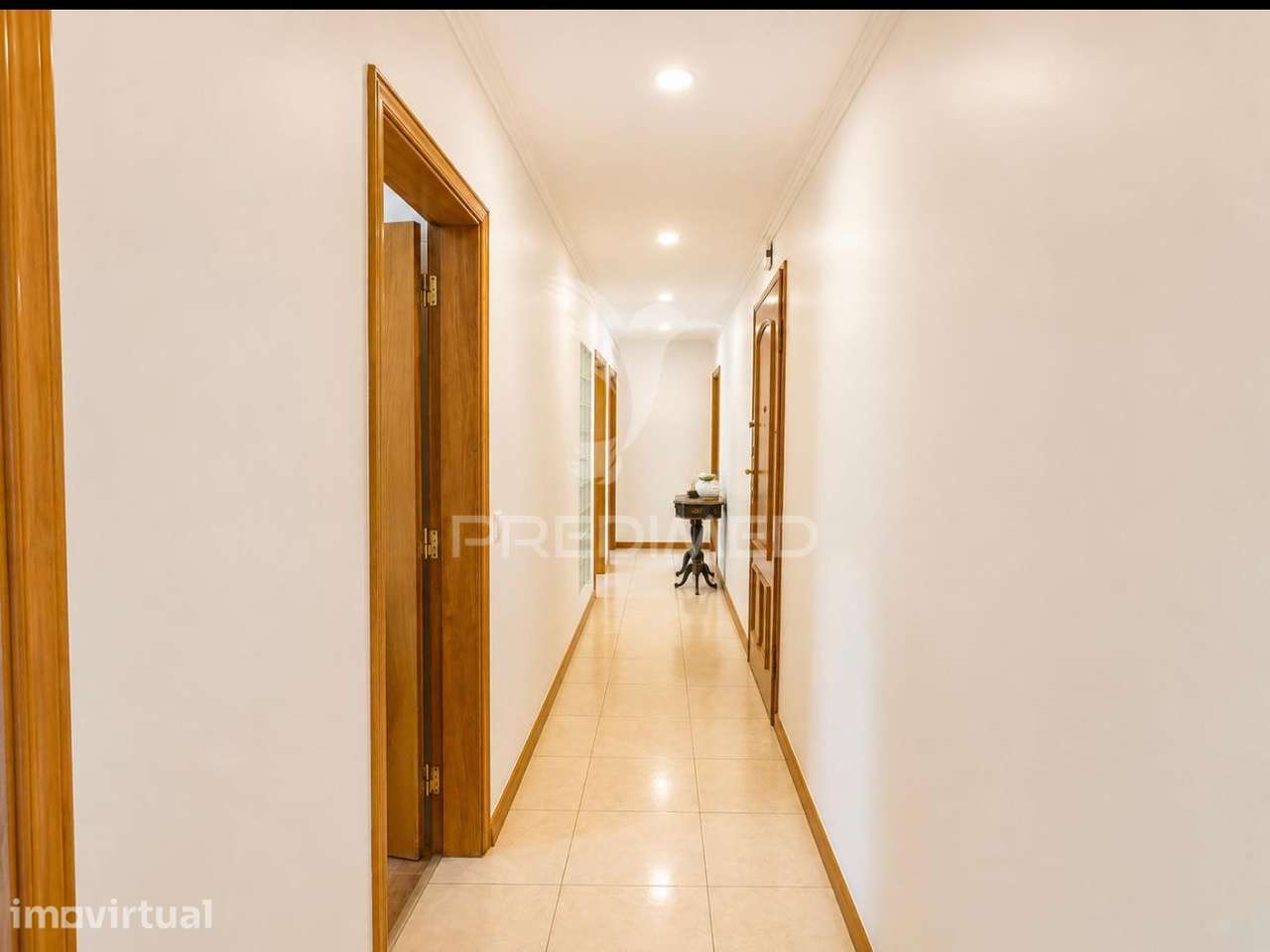 T2 Luminoso junto ao Hospital Garcia da Orta - Grande imagem: 3/13