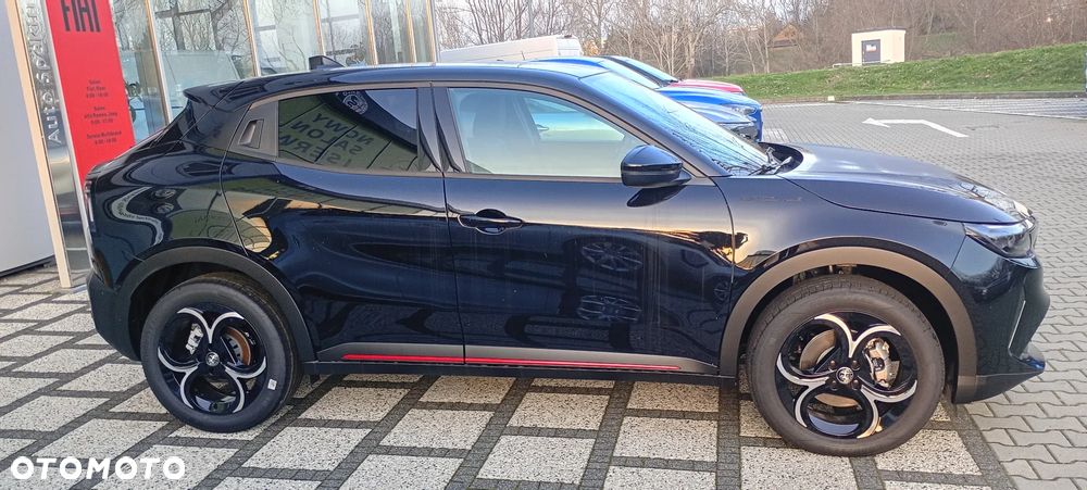 Alfa Romeo Junior 1.2 mHEV Ti eDCT - 4