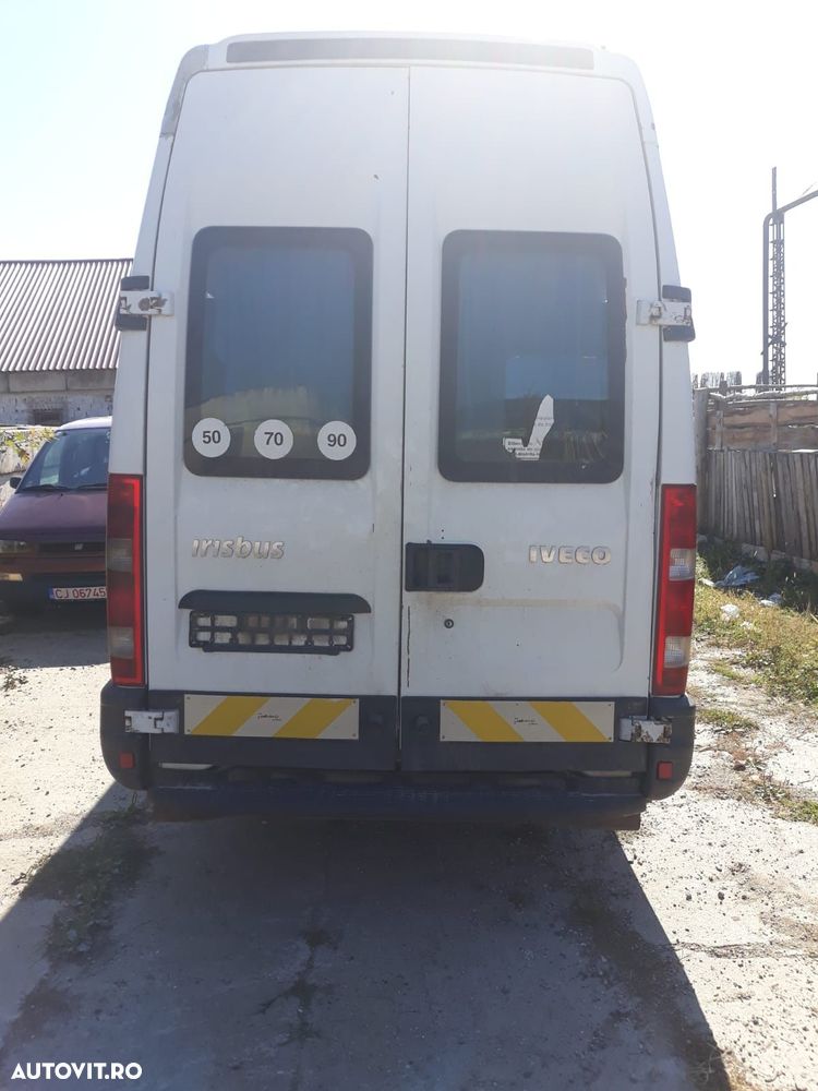 Dezmembrez Iveco Daily - 5