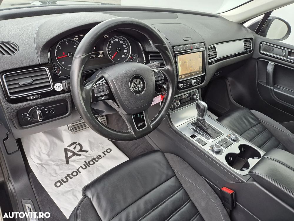 Volkswagen Touareg 3.0 V6 TDI BMT - 9