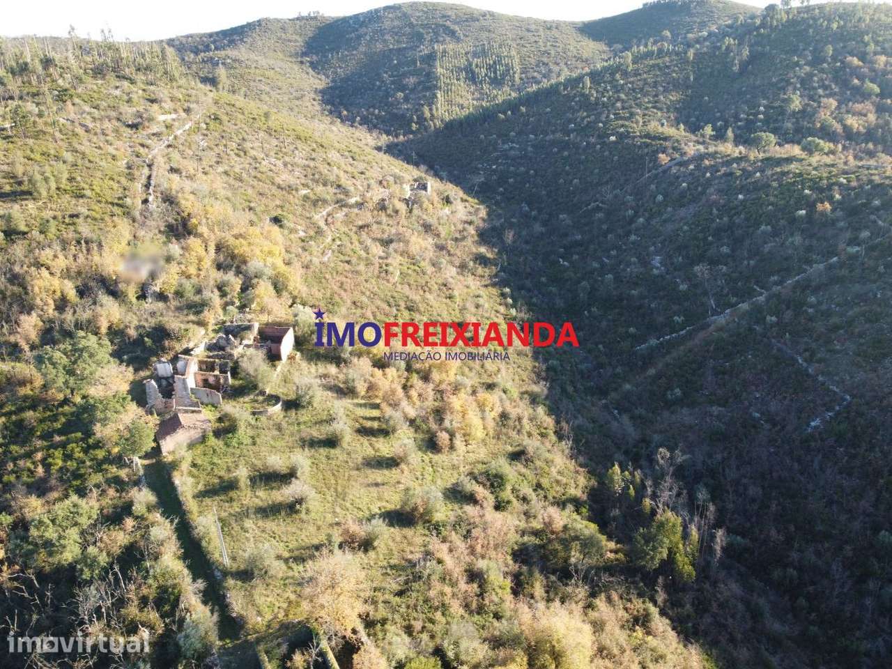 Moradia em pedra - Grande imagem: 3/16