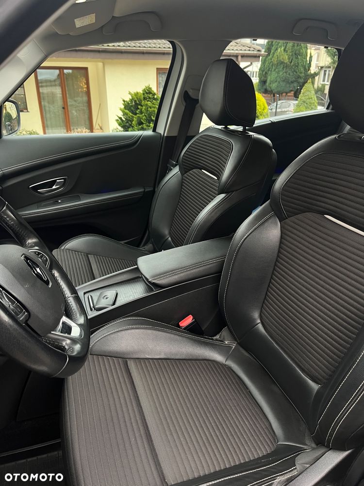 Renault Scenic - 6
