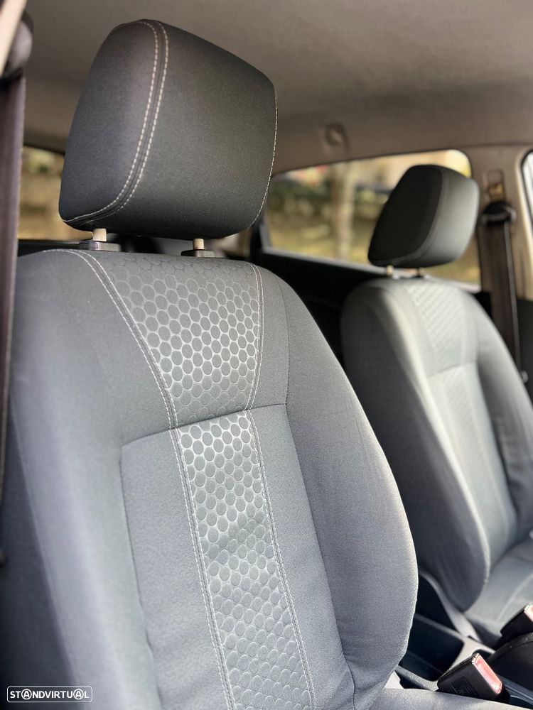 Ford Fiesta 1.25 Titanium - 11