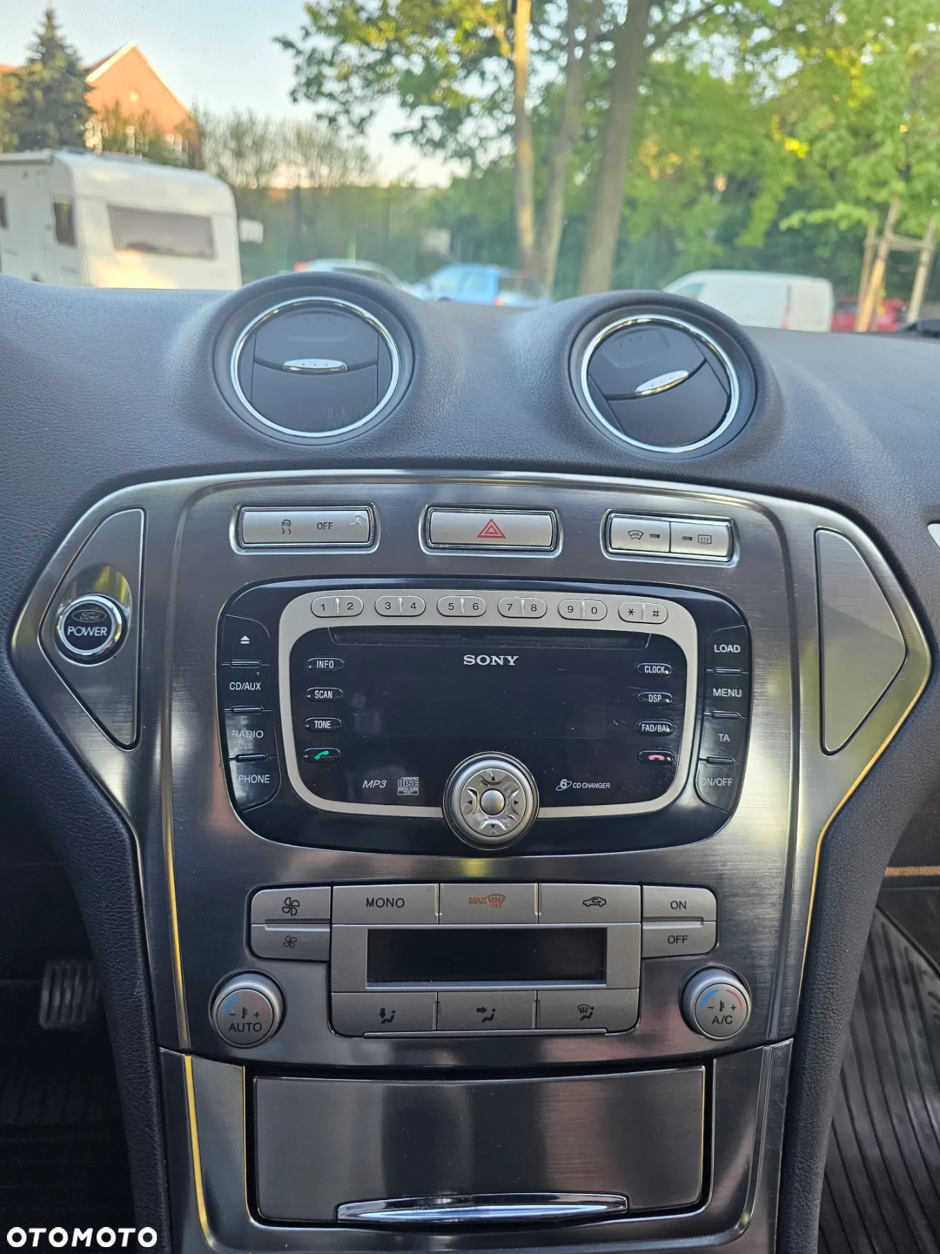 Ford Mondeo 1.8 TDCi Titanium - 8