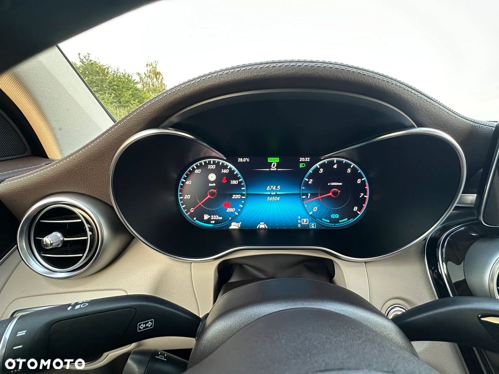 Mercedes-Benz GLC 300 4-Matic - 25