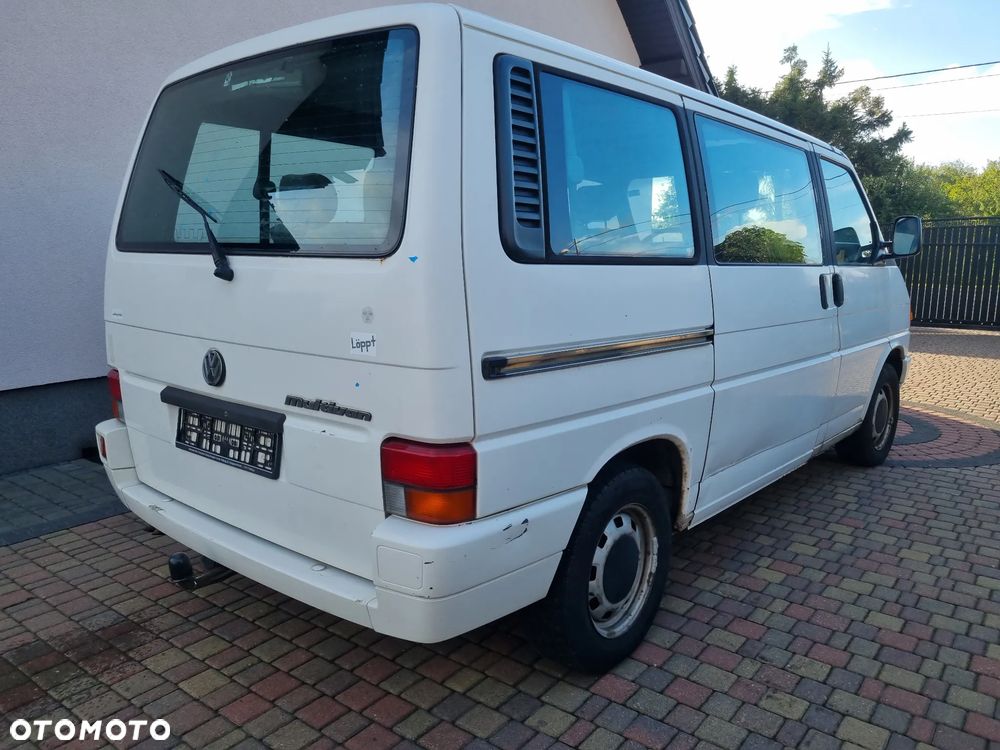 Volkswagen Multivan Standard - 4