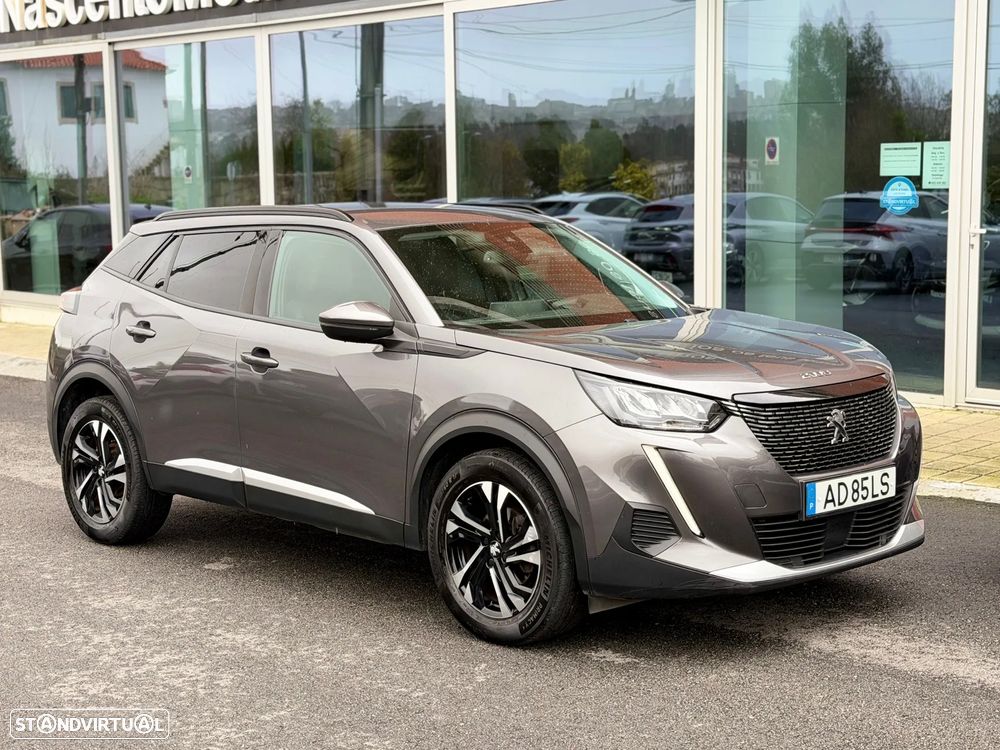 Peugeot 2008 1.2 PureTech Allure - 3