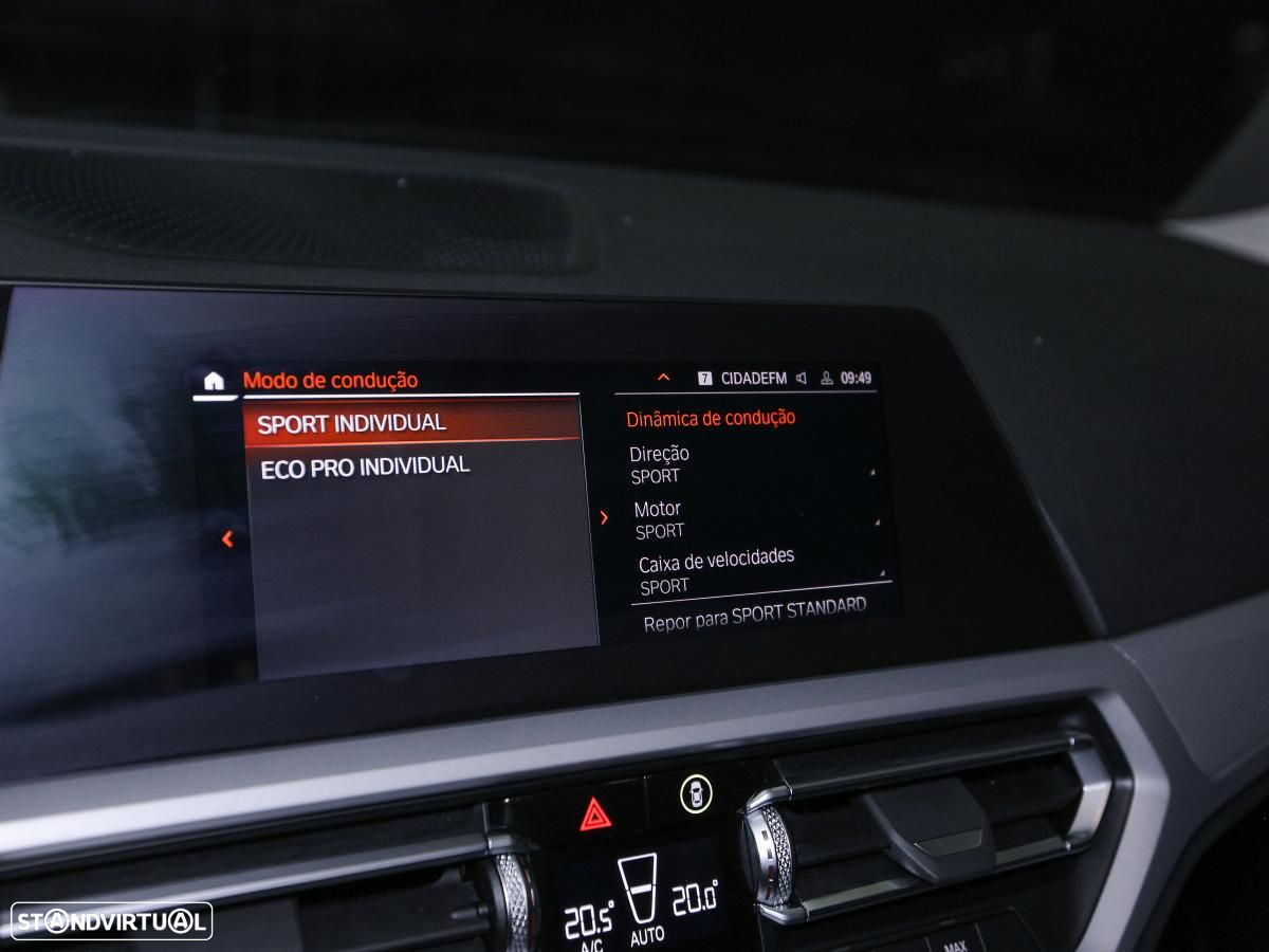BMW 318 d Touring Auto - 22
