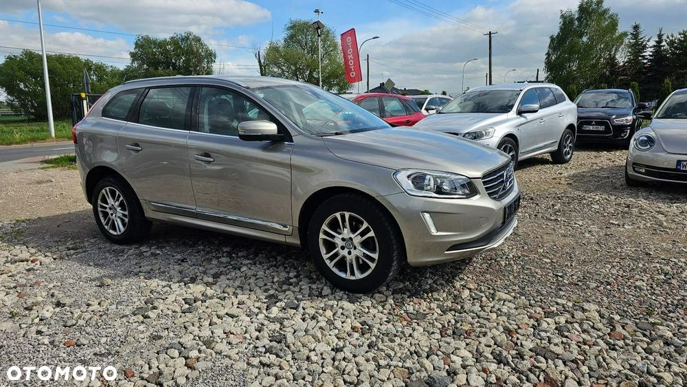 Volvo XC 60 D3 Geartronic Momentum - 20