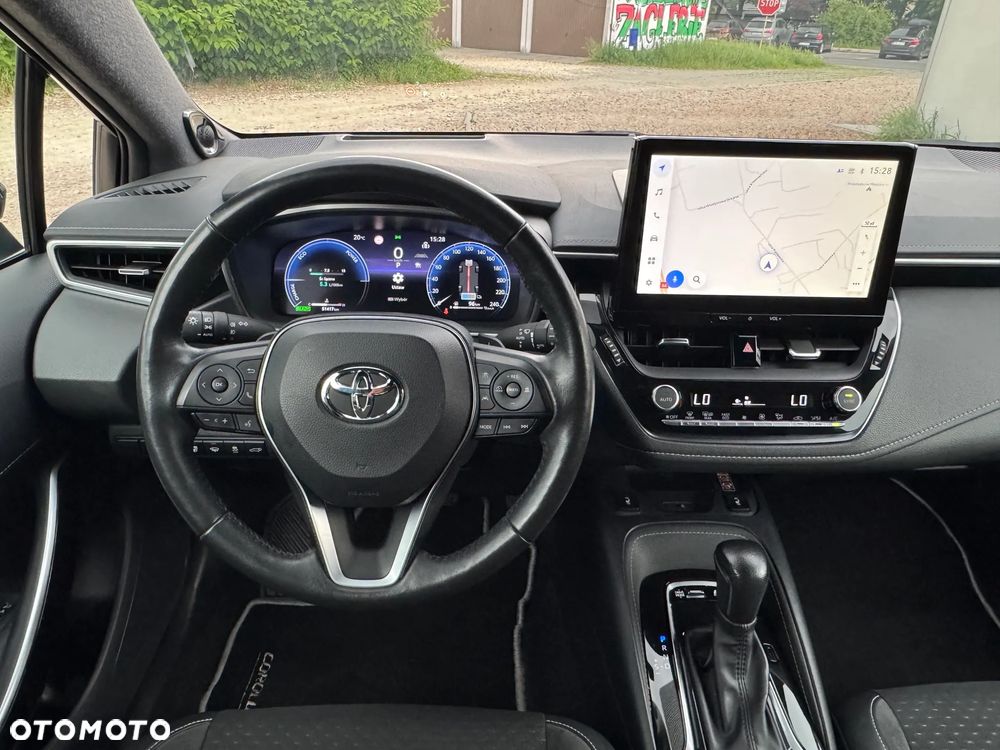 Toyota Corolla - 12