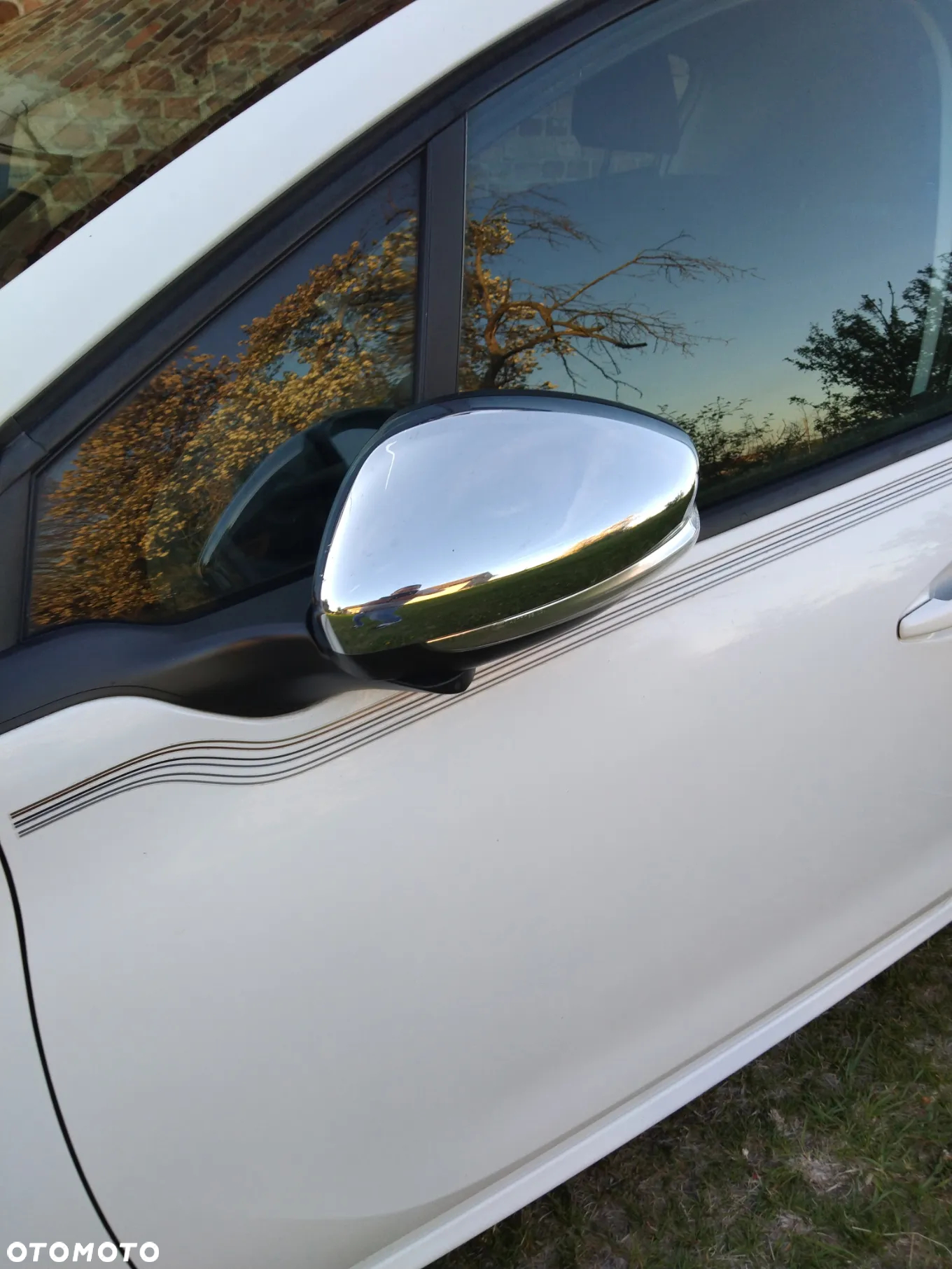 Peugeot 208 82 PureTech Style - 17