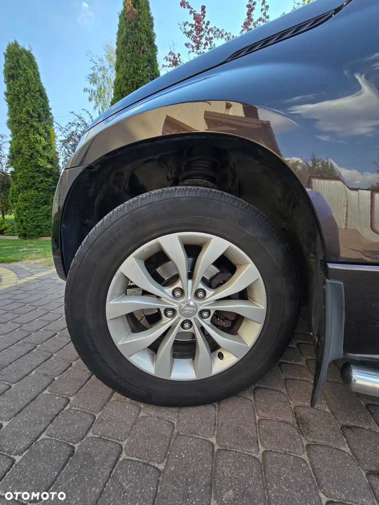 Suzuki Grand Vitara 2.4 Premium - 19