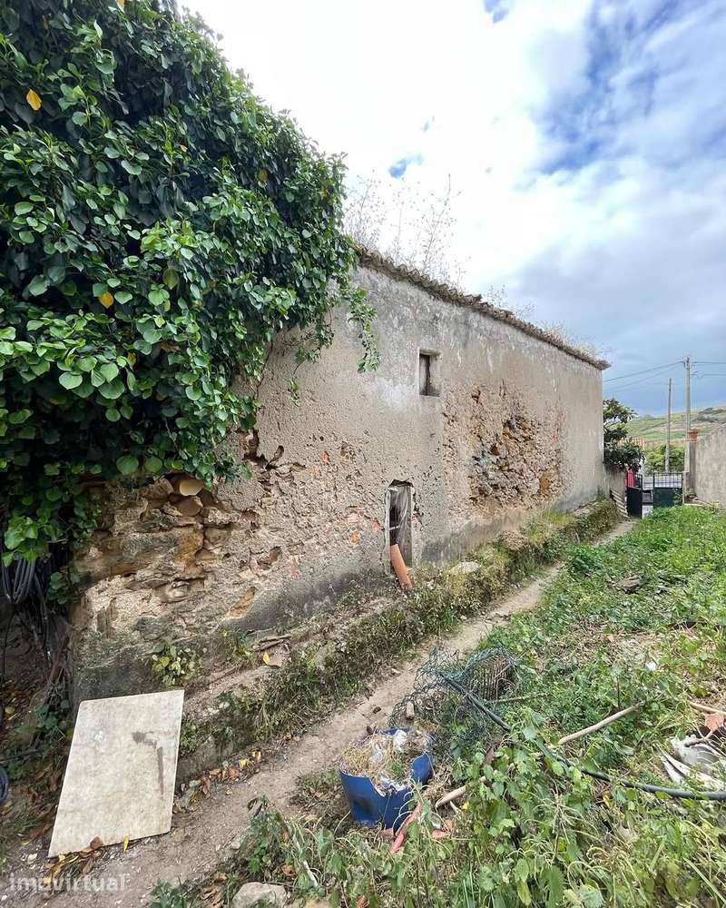 Casa de aldeia à venda na Rua Doutor César Raúl da Costa Andrade, 18 - Grande imagem: 4/29