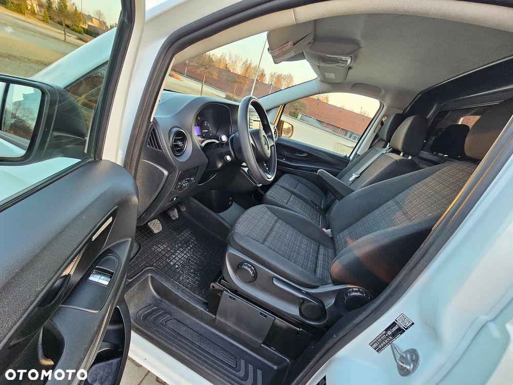 Mercedes-Benz Vito - 18