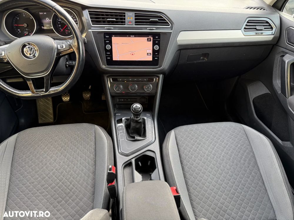 Volkswagen Tiguan 2.0 TDI DPF Comfortline - 12