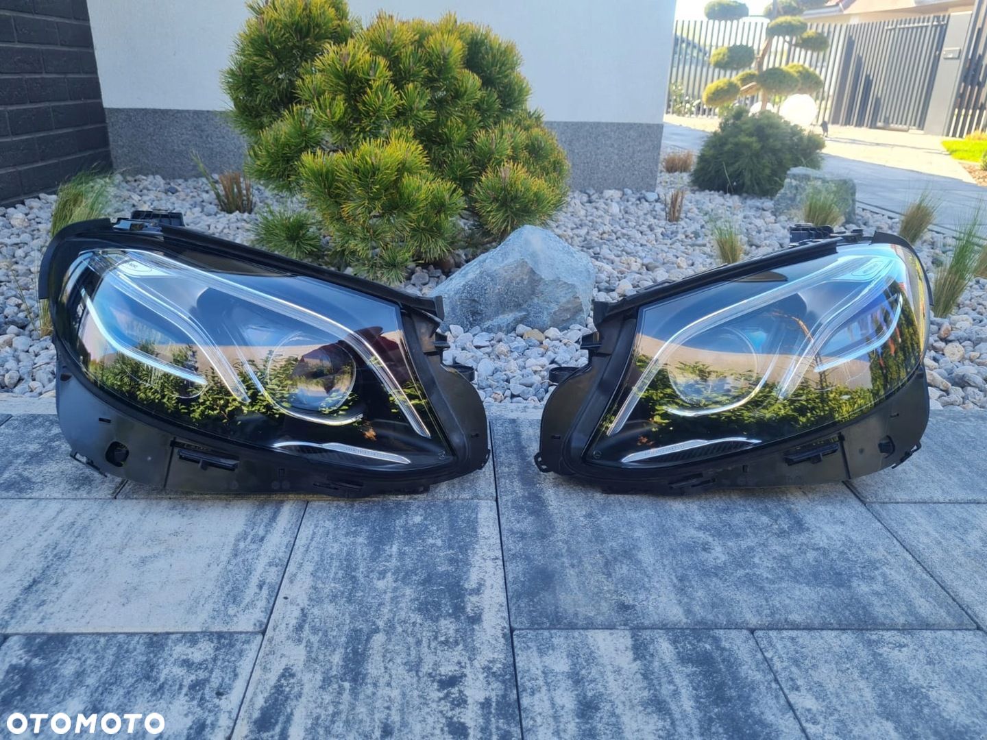 MERCEDES E KLASA W213 213 Lampy Full Led Multibeam A2139062506 A2139062606 - 1