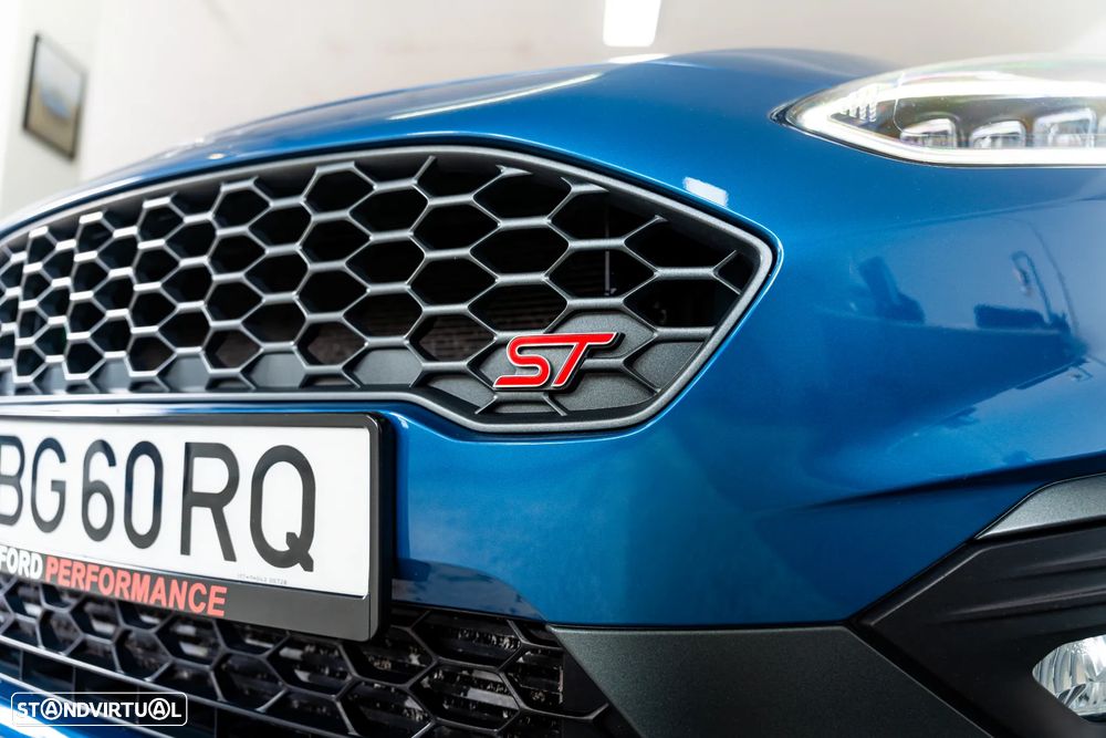 Ford Fiesta 1.5 EcoBoost S&S ST X - 30