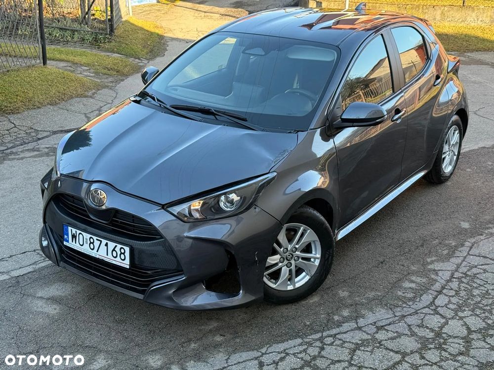 Toyota Yaris Hybrid 1.5 Comfort - 23