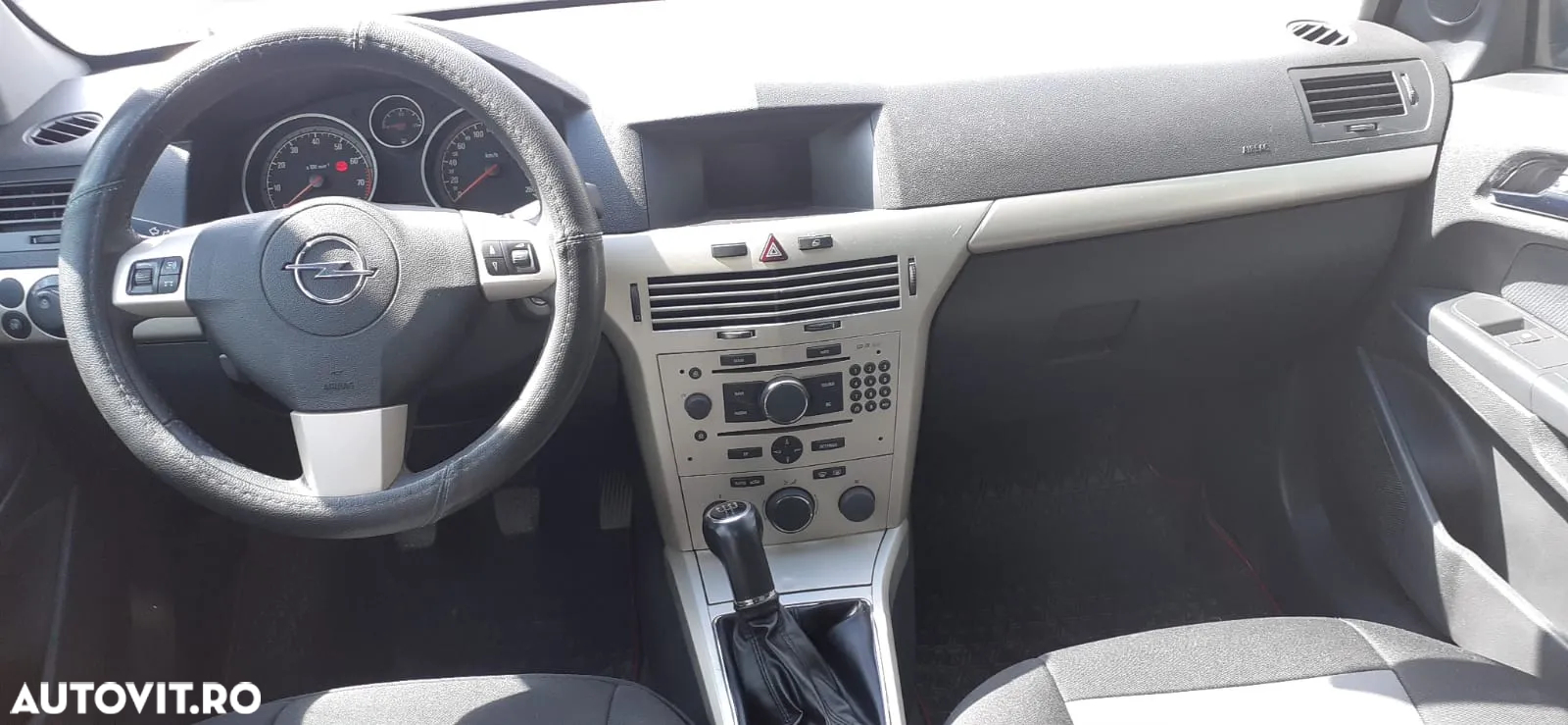 Opel Astra 1.6 Style - 9