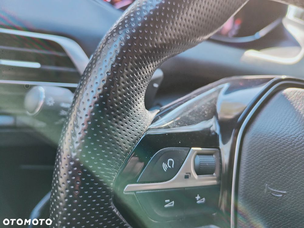 Peugeot 5008 2.0 BlueHDI GT S&S EAT6 - 22