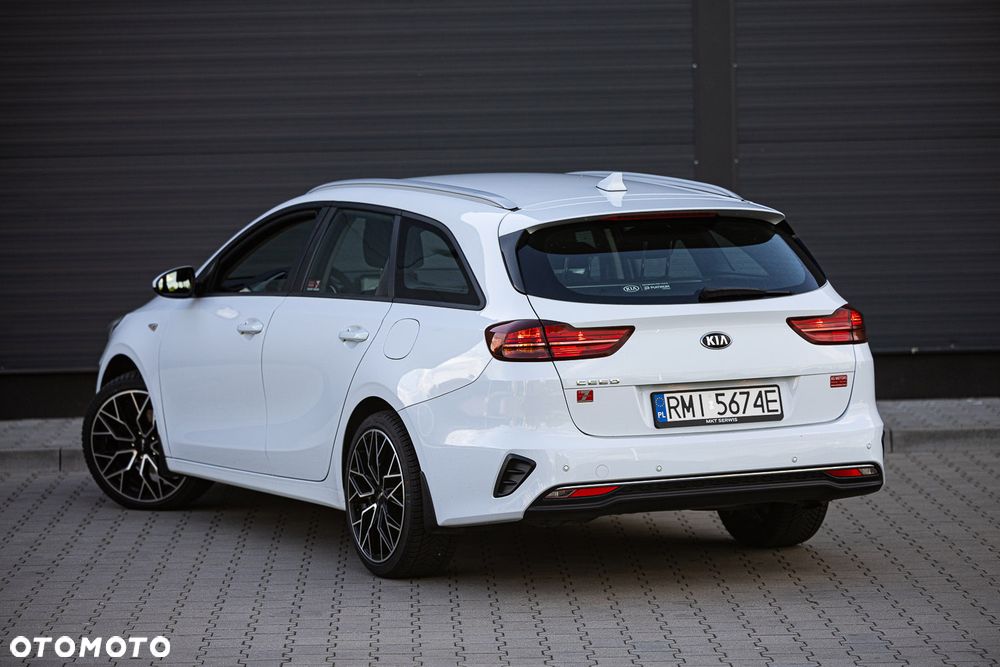 Kia Ceed 1.6 CRDi SCR GT-Line - 8