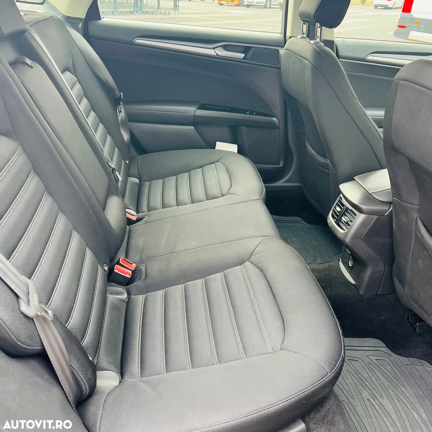 Ford Mondeo - 9