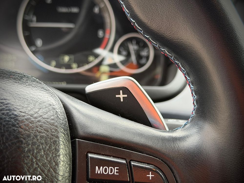 BMW Seria 5 520d Aut. M Sport Edition - 28