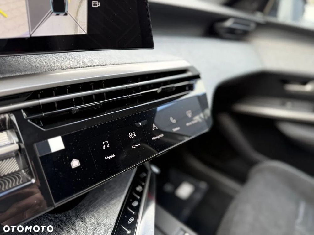 Peugeot 3008 - 18