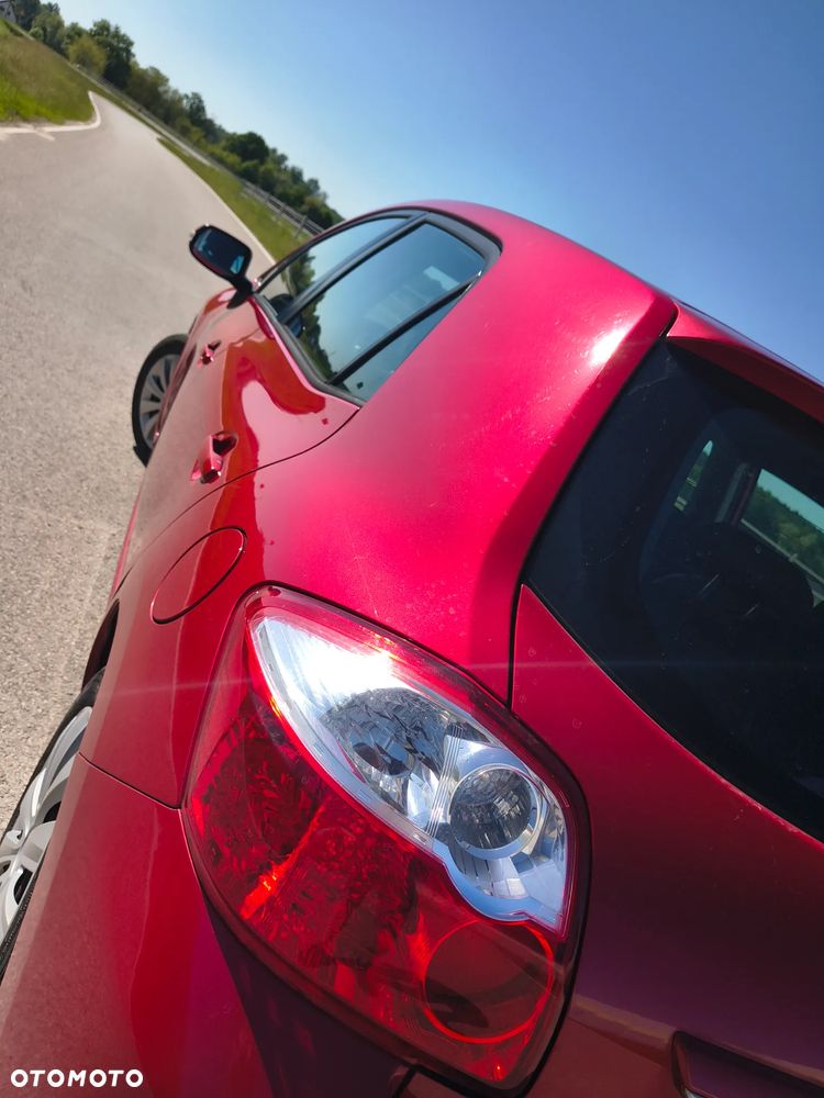 Toyota Auris 1.33 VVT-i - 11