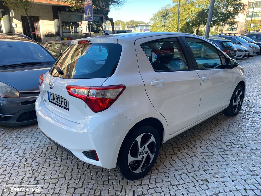 Toyota Yaris 1.0 VVT-i - 22