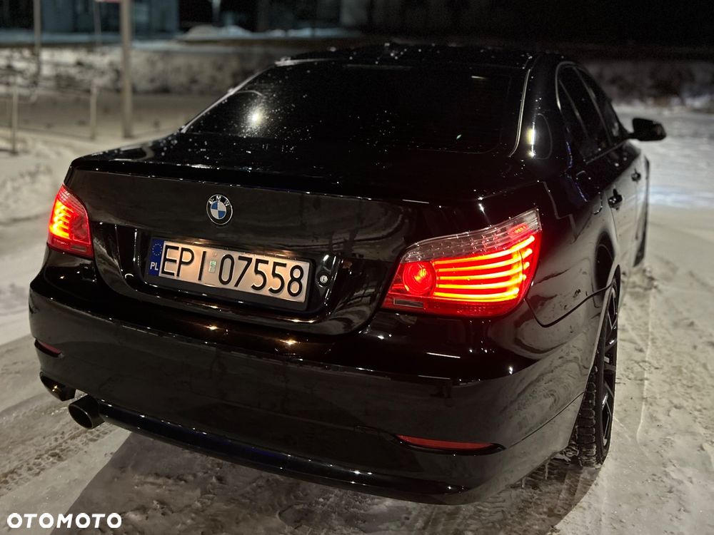 BMW Seria 5 520d Edition Lifestyle - 40