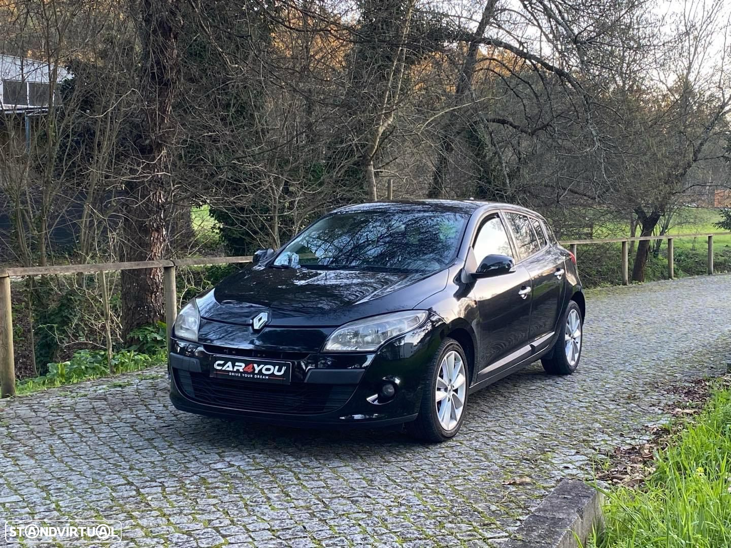 Renault Mégane 1.5 dCi Dynamique S - 7