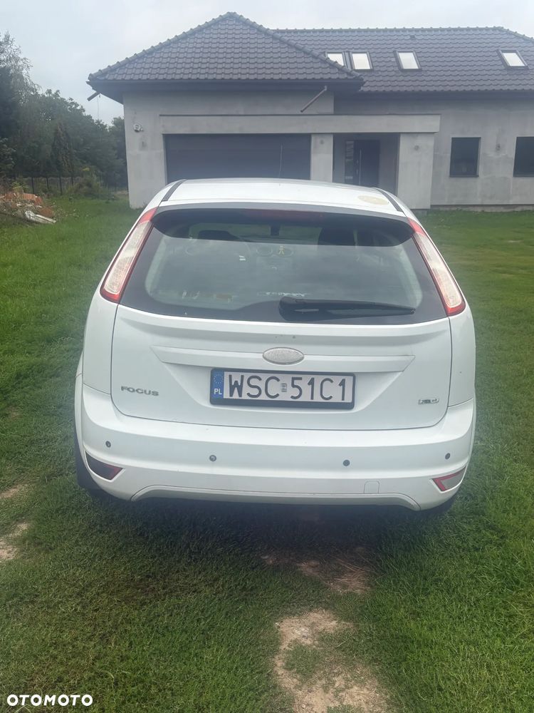 Ford Focus 1.8 TDCi Ambiente - 4