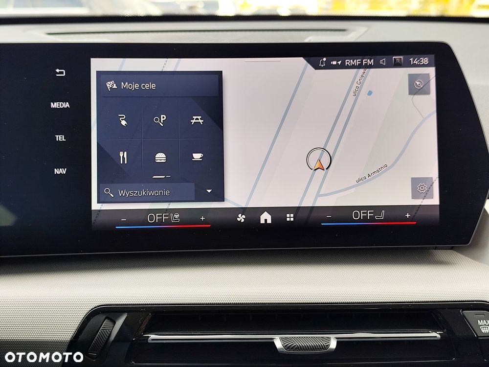 BMW iX1 xDrive30 66.5kWh M Sport - 25
