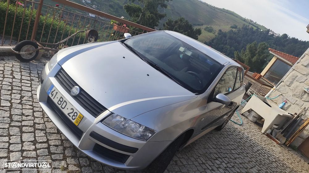 Fiat Stilo 1.9 JTD Dynamic Sport - 2