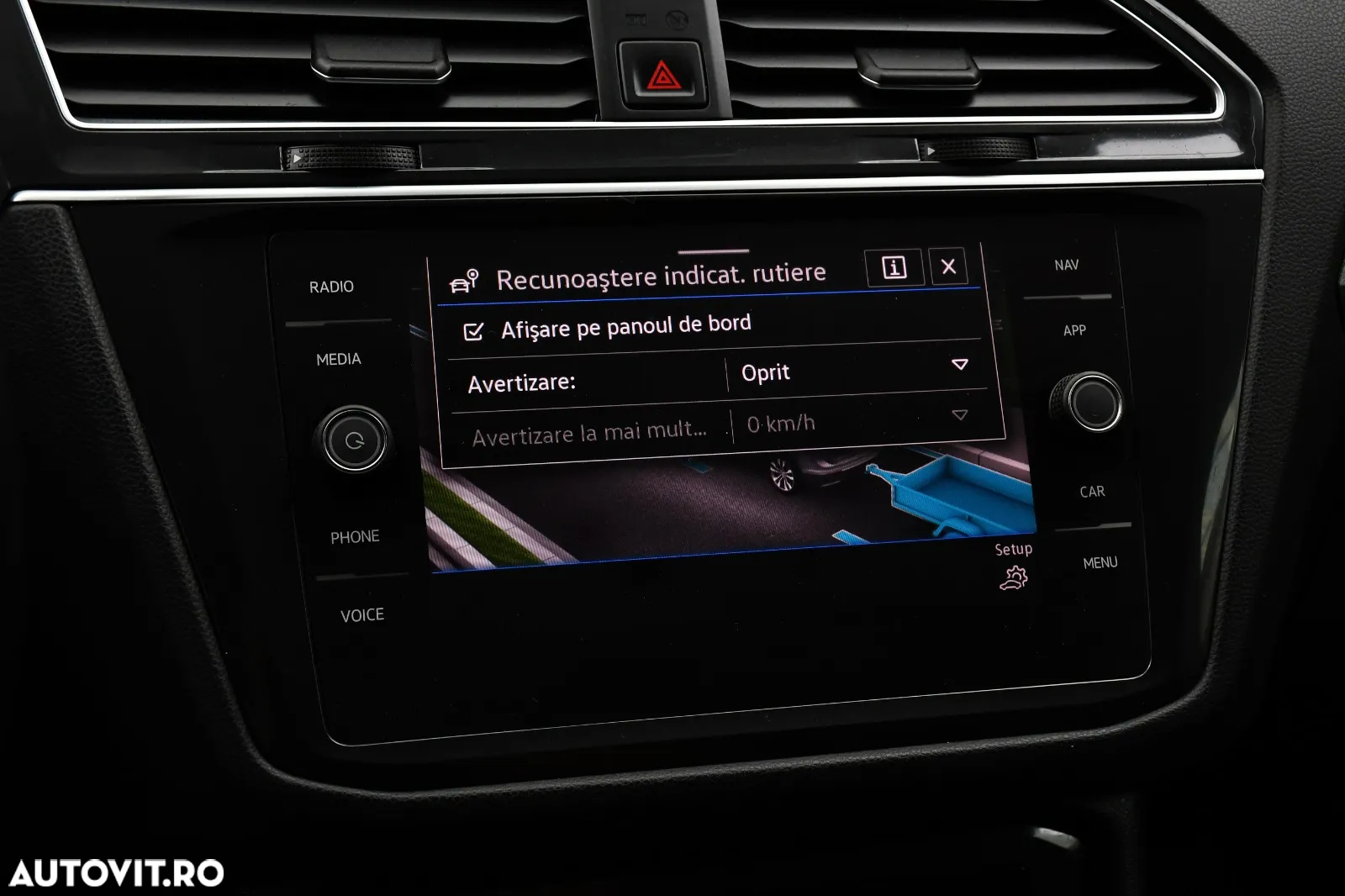 Volkswagen Tiguan 2.0 TDI DSG Life - 26