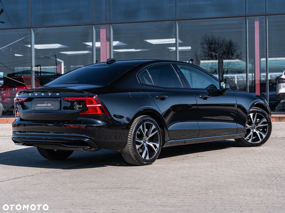 Volvo S60 B4 B DKG Plus Dark - 13