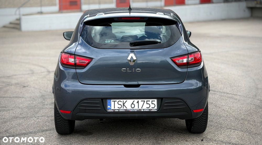 Renault Clio 1.2 16V 75 Experience - 13