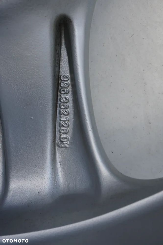 Porsche 986 boxter 7J 8,5J 17 5x130 - 14