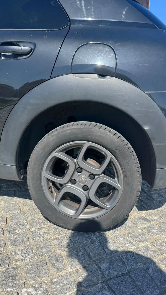 Citroën C4 Cactus VTi 82 Shine - 19