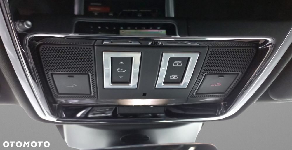 Land Rover Range Rover Sport - 34