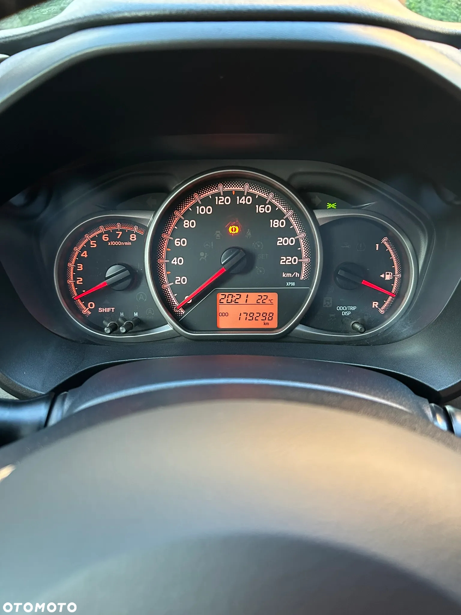 Toyota Yaris - 12
