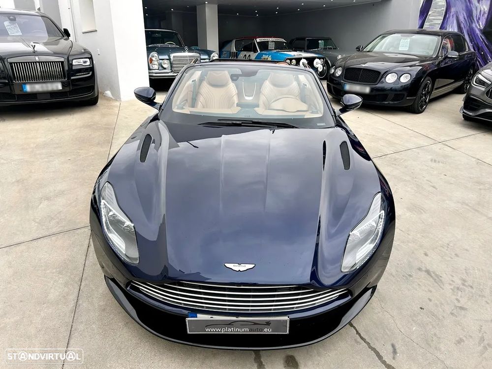 Aston Martin DB11 Coupé V8 Auto - 38