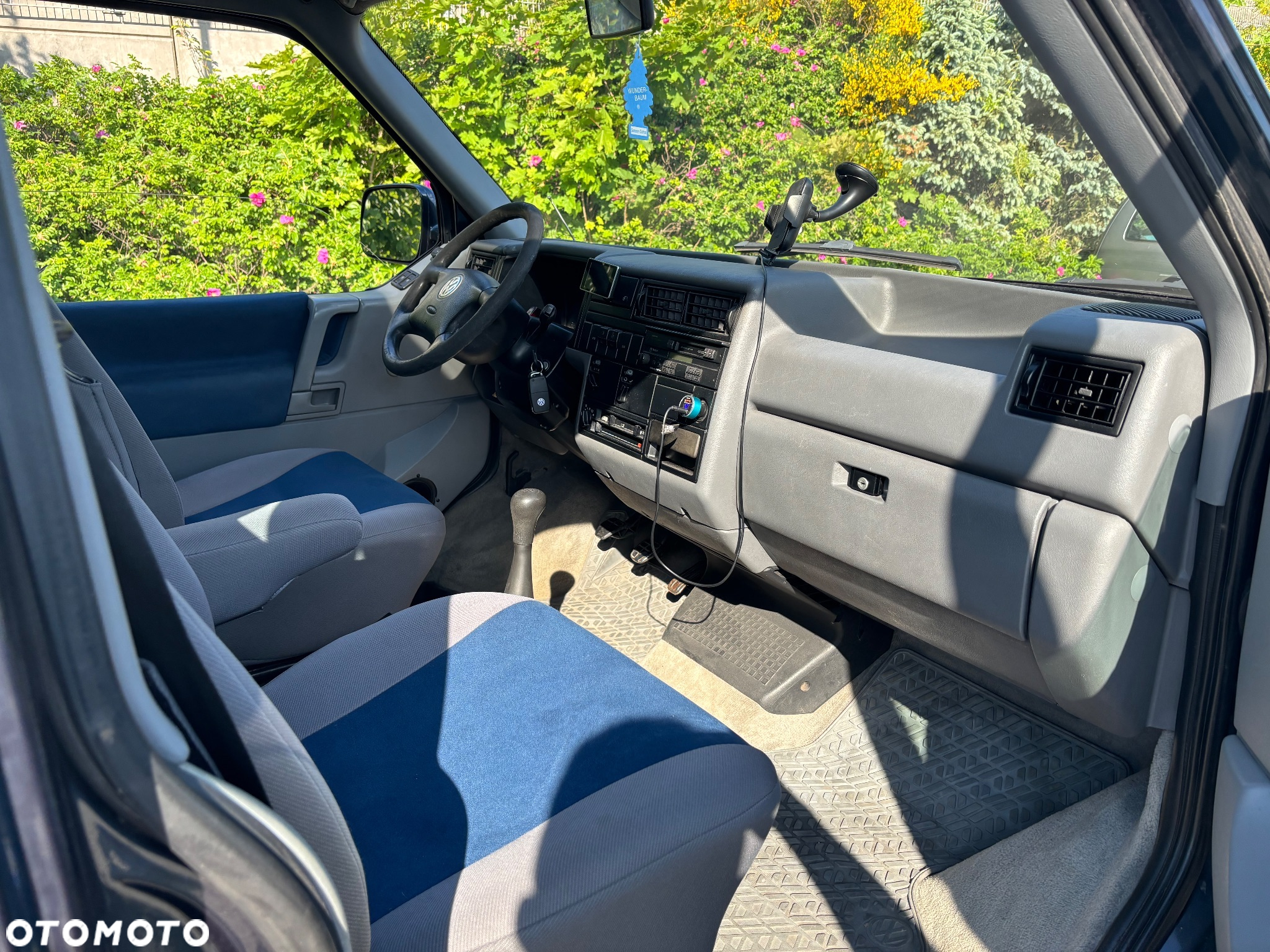 Volkswagen Multivan TD 70BMH2 - 8