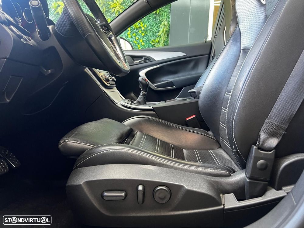 Opel Insignia Sports Tourer 2.0 CDTi Cosmo S/S - 9