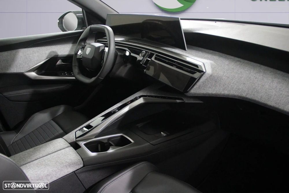 Peugeot E-3008 73 kWh Allure - 8